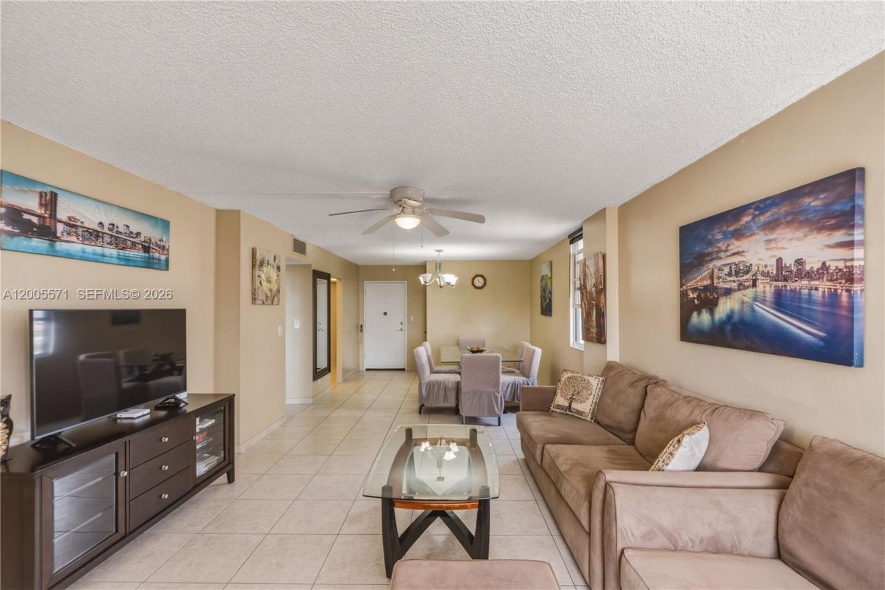 1600 S Ocean Dr , Unit 4G, Hollywood, FL 33019 Photo