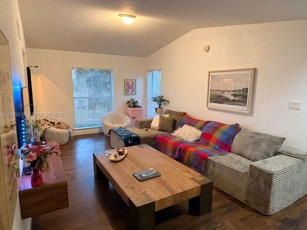 833 Riverside Dr , Unit 834, Coral Springs, FL 33071 Photo