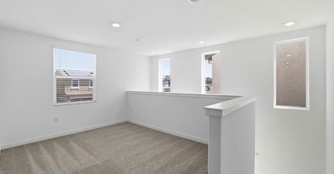 1243 Leonhardt Loop, Lincoln, CA 95648 Photo