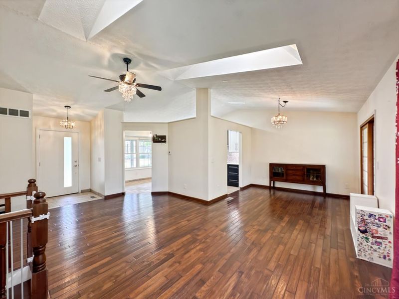 5449 Old Farm Drive, Deerfield Twp., OH 45040 Photo 4