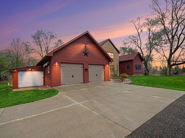 3463 Lake Pleasant Road N, Attica, MI 48412