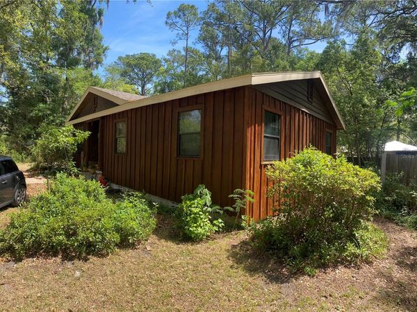 1231 NE 9TH STREET W, GAINESVILLE, FL 32601