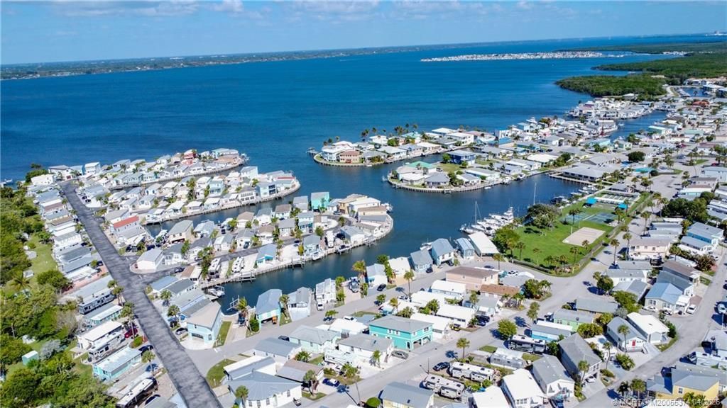 10701 S Ocean Drive, Lot #722, Jensen Beach, FL 34957 Photo