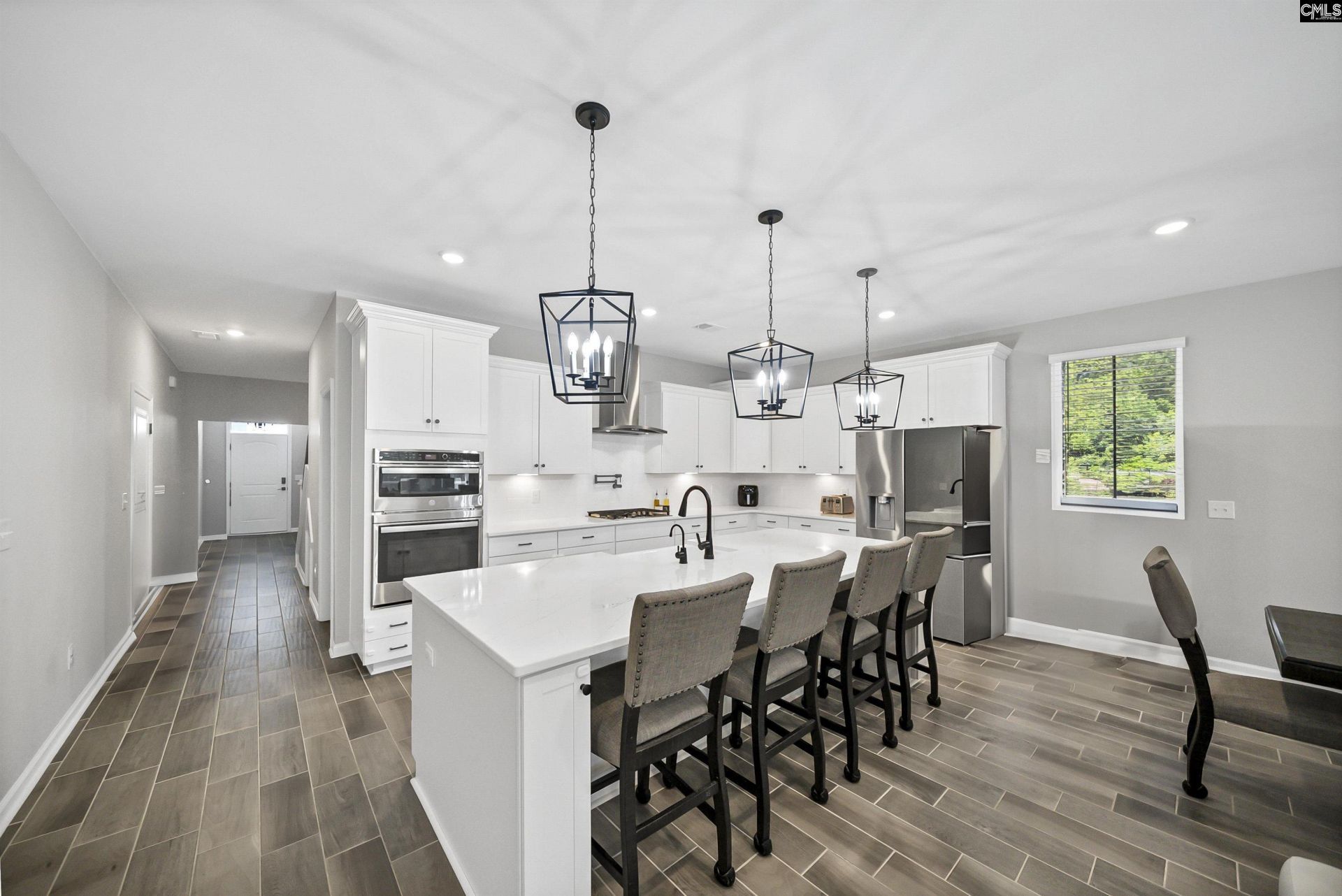 396 Harbour Pointe Drive  Photo 10