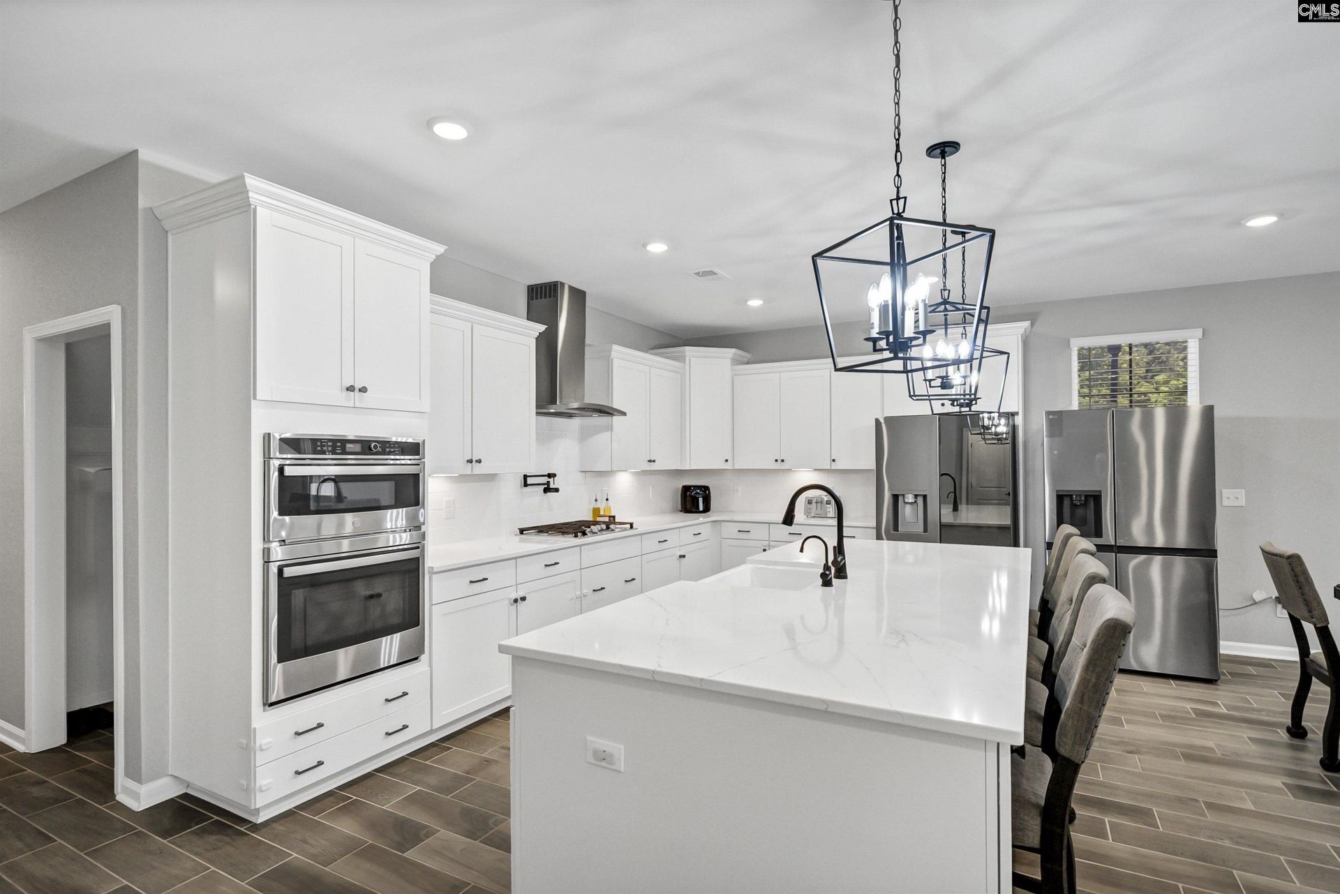 396 Harbour Pointe Drive  Photo 12