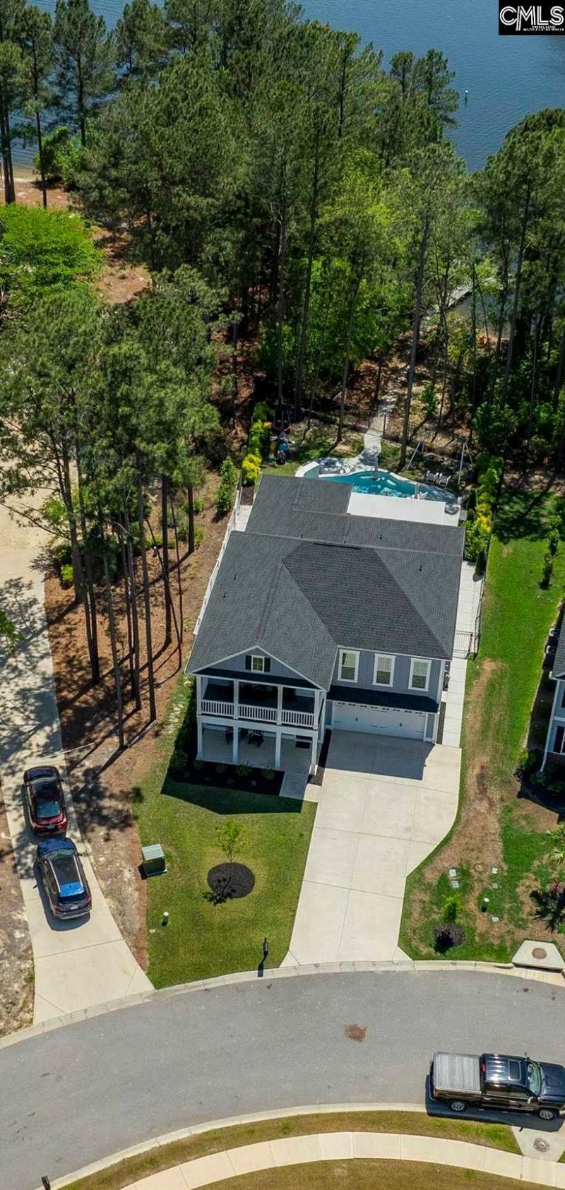 396 Harbour Pointe Drive  Photo 17