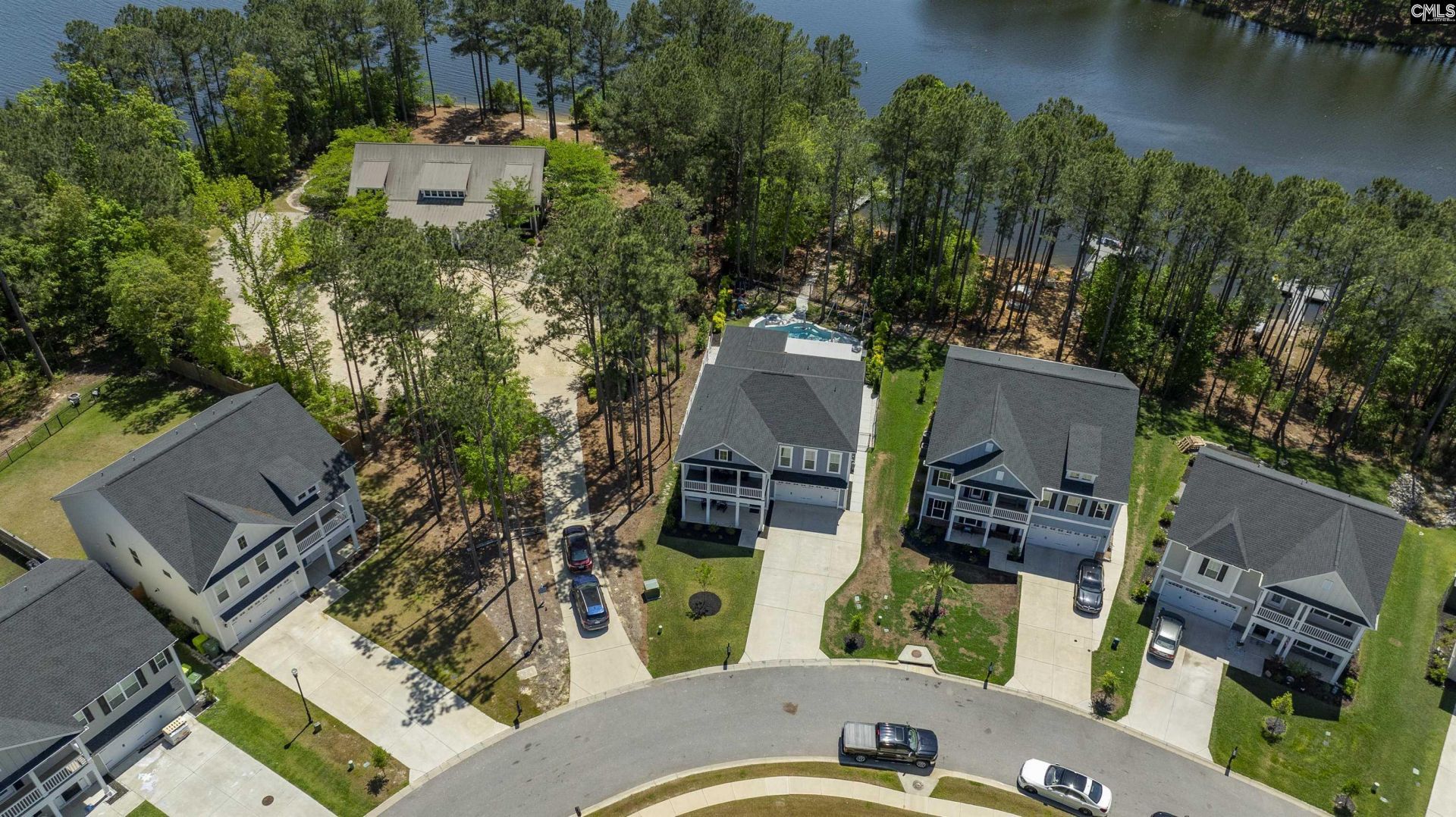 396 Harbour Pointe Drive  Photo 22