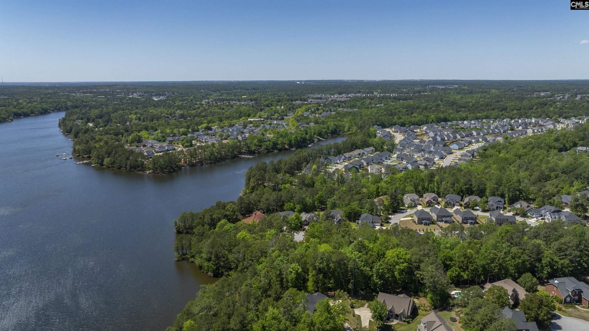 396 Harbour Pointe Drive  Photo 31