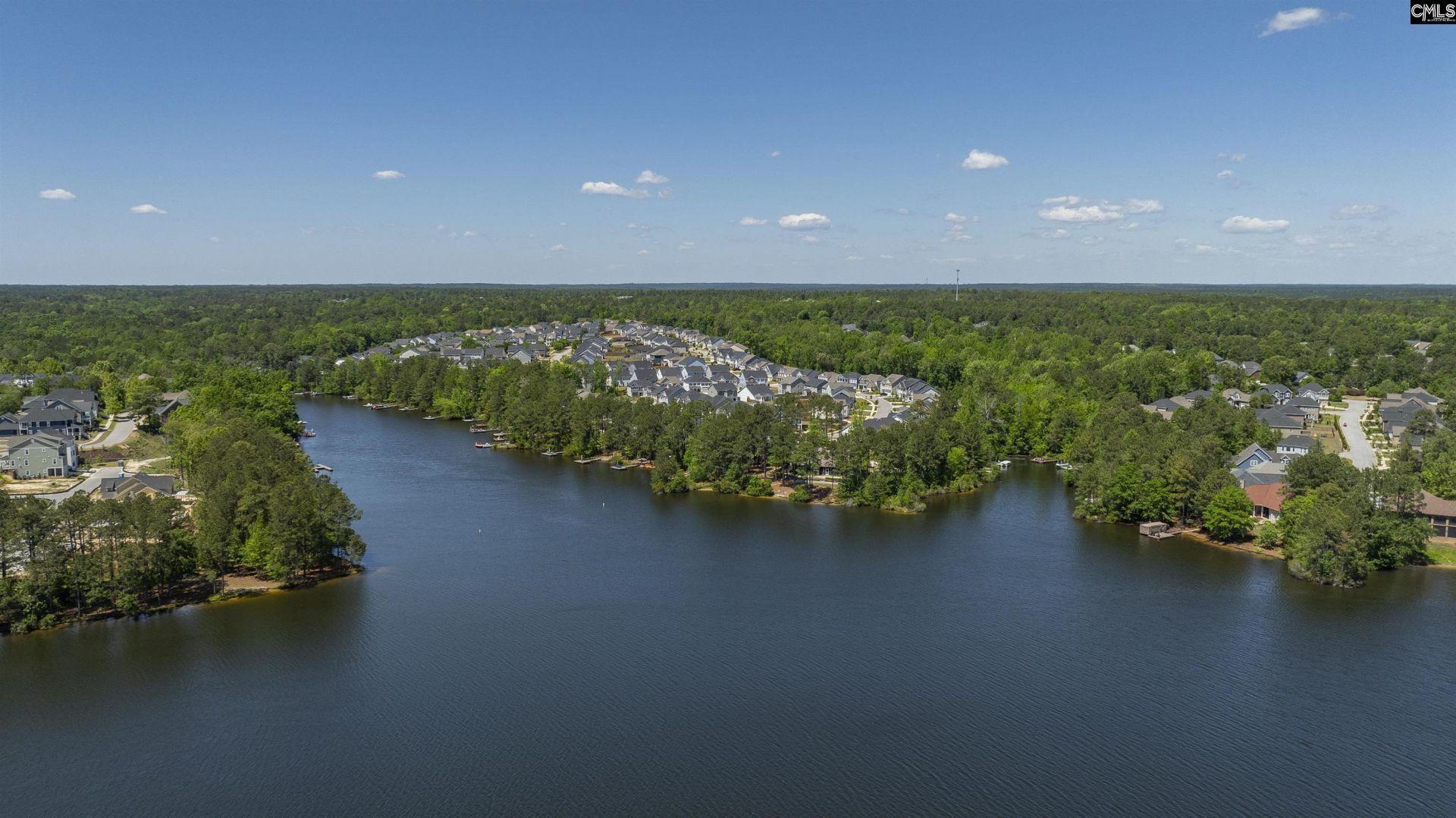 396 Harbour Pointe Drive  Photo 32