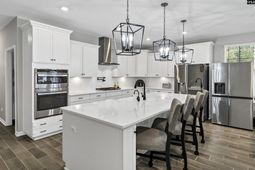 396 Harbour Pointe Drive  photo 4