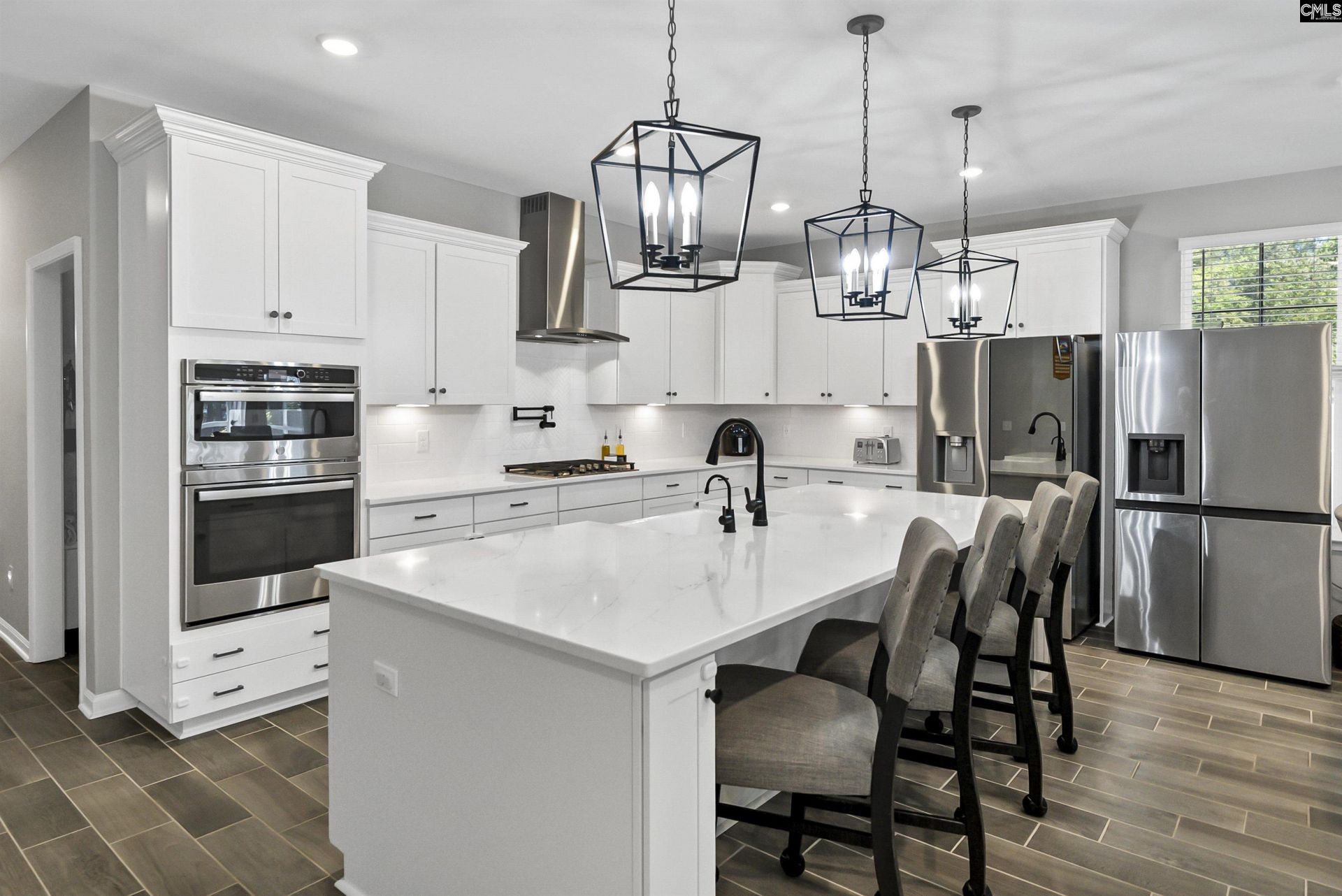 396 Harbour Pointe Drive  Photo 6