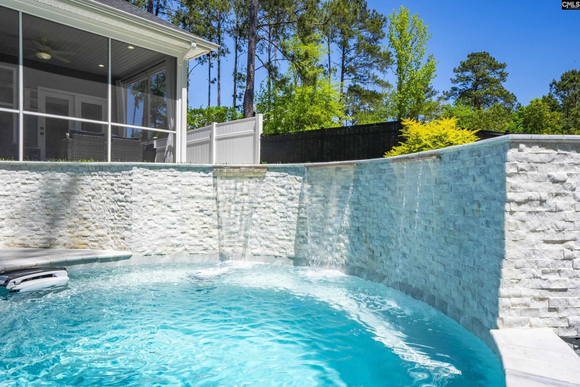 396 Harbour Pointe Drive  Photo 49