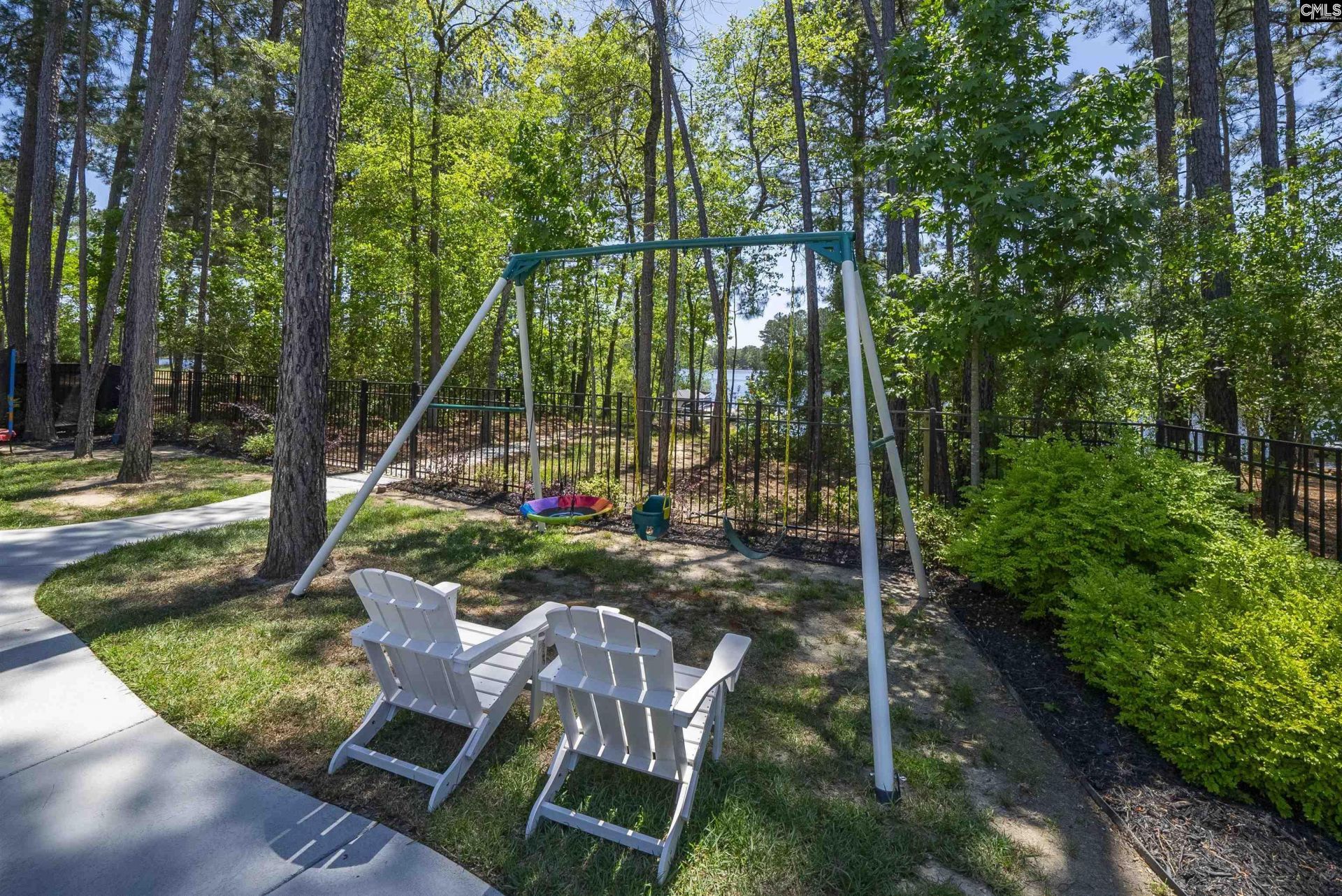 396 Harbour Pointe Drive  Photo 79