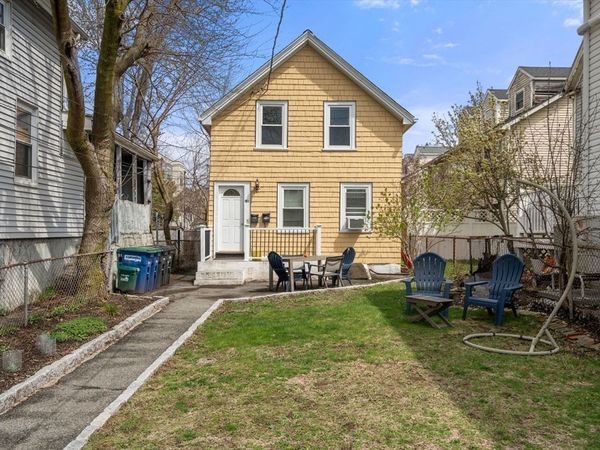 34 R Clyde, Somerville, MA 02145