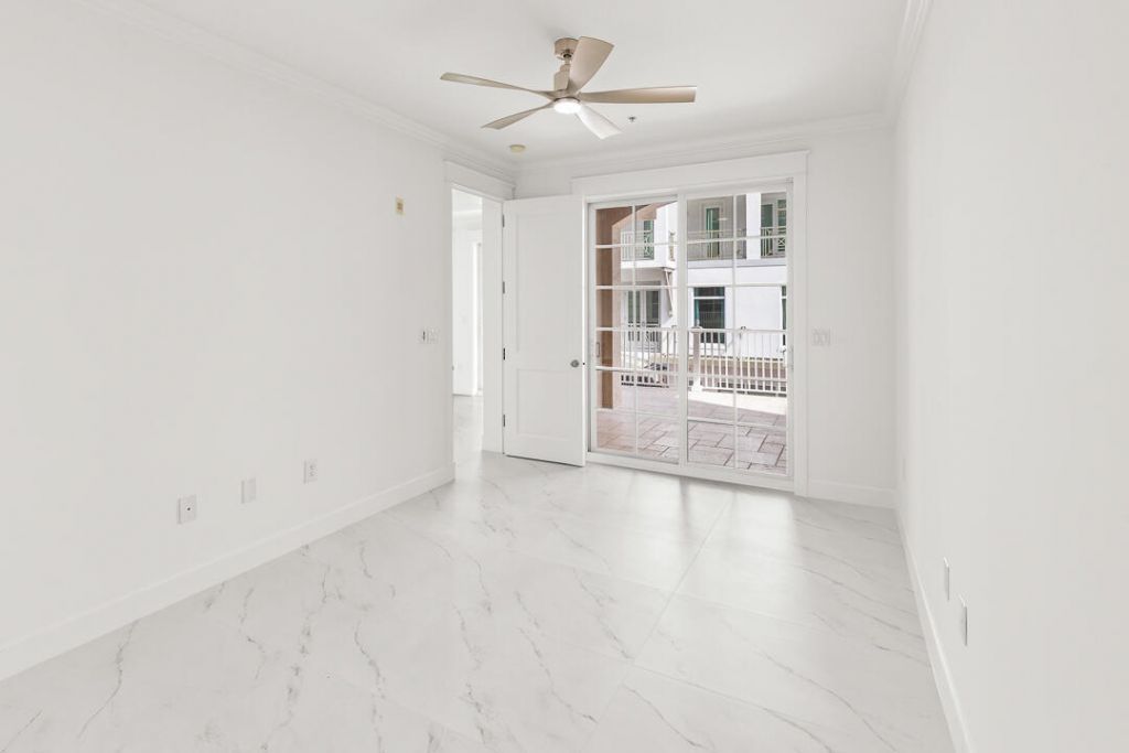 47 SW Osceola Street, Unit 206, Stuart, FL 34994 Photo