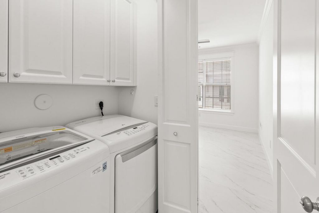 47 SW Osceola Street, Unit 206, Stuart, FL 34994 Photo
