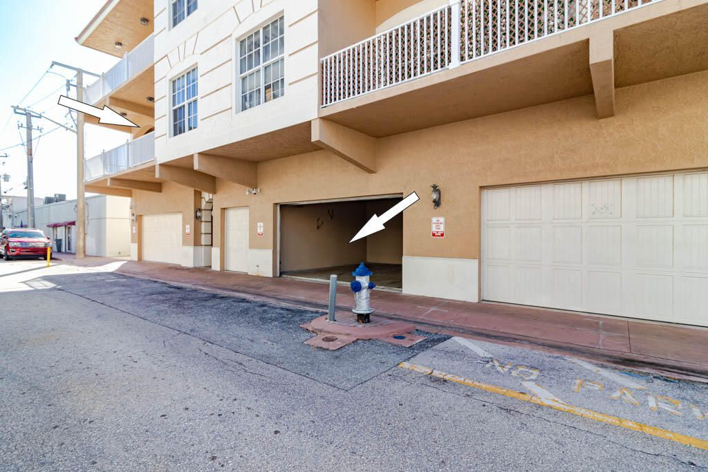 47 SW Osceola Street, Unit 206, Stuart, FL 34994 Photo
