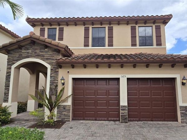 525 SE 34th Ter , Homestead, FL 33033