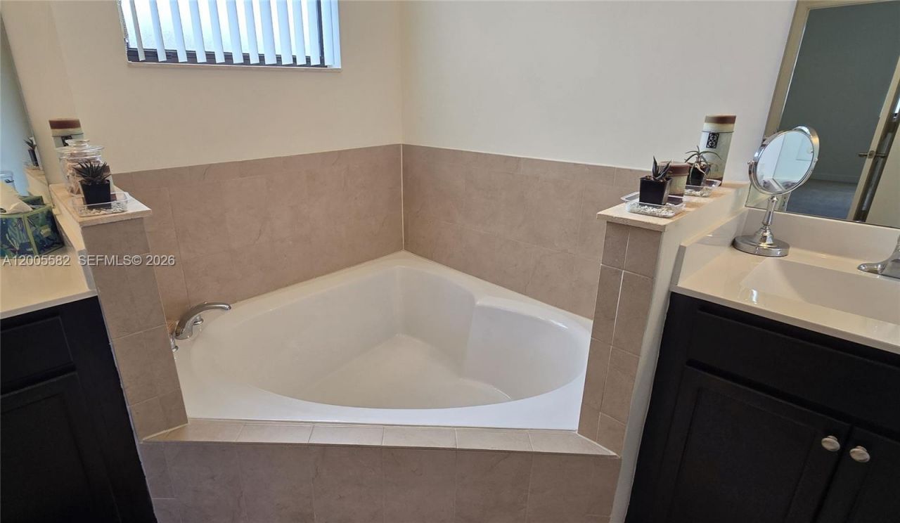 525 SE 34th Ter , Homestead, FL 33033 Photo