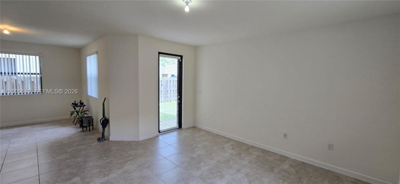 525 SE 34th Ter , Homestead, FL 33033 Photo