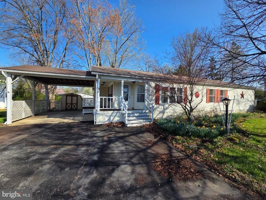 5 Oak Circle , Quakertown, PA 18951 Main Photo