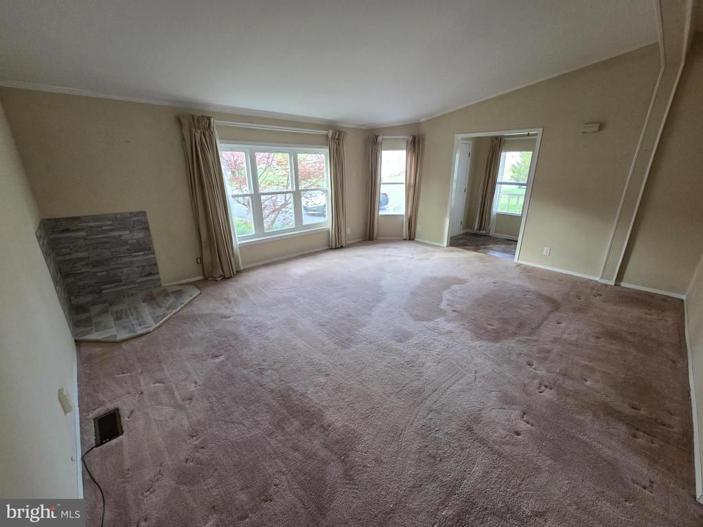 5 OAK CIRCLE Quakertown, PA 18951
