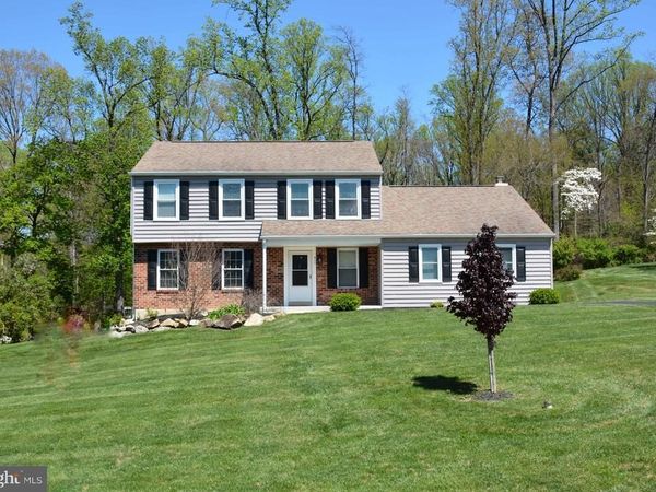 415 PINE CREEK ROAD, EXTON, PA 19341