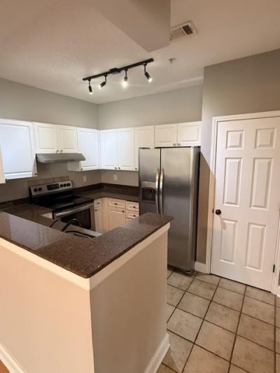 1424 Rosewood Lane Photo 11