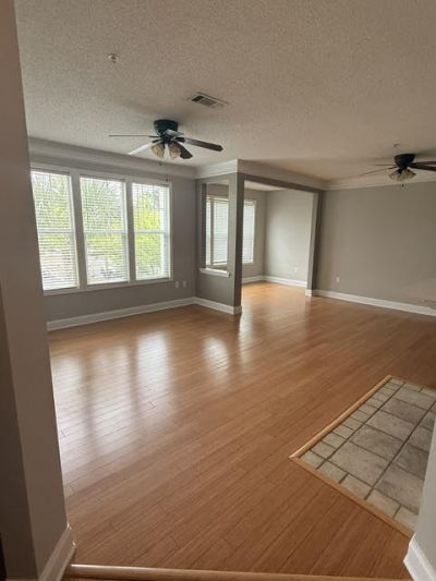 1424 Rosewood Lane Photo 5