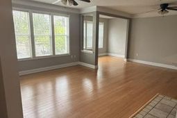 1424 Rosewood Lane photo 4