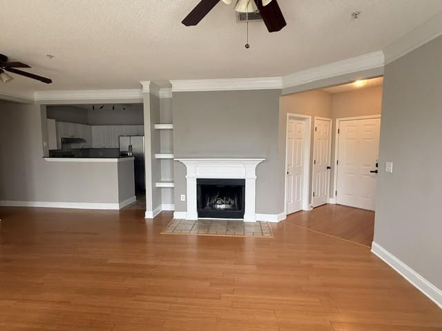 1424 Rosewood Lane Photo 6