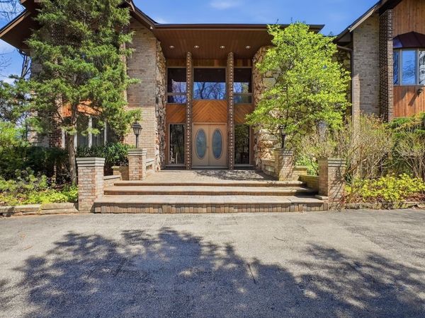 15657 116th Avenue, Orland Park, IL 60467