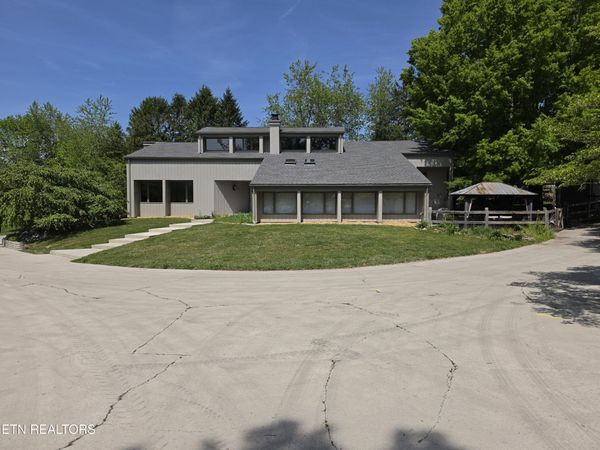 197 Yorkshire Drive, Harrogate, TN 37752