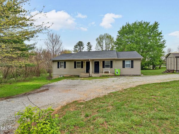 3246 Pow Camp Rd, Crossville, TN 38572