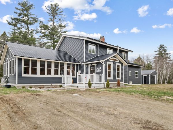 52 Wood Lane , Brooks, ME 04921