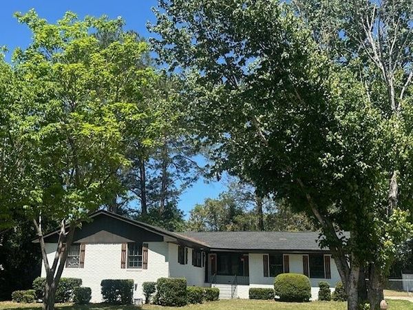 702 Victoria Circle, Dublin, GA 31021