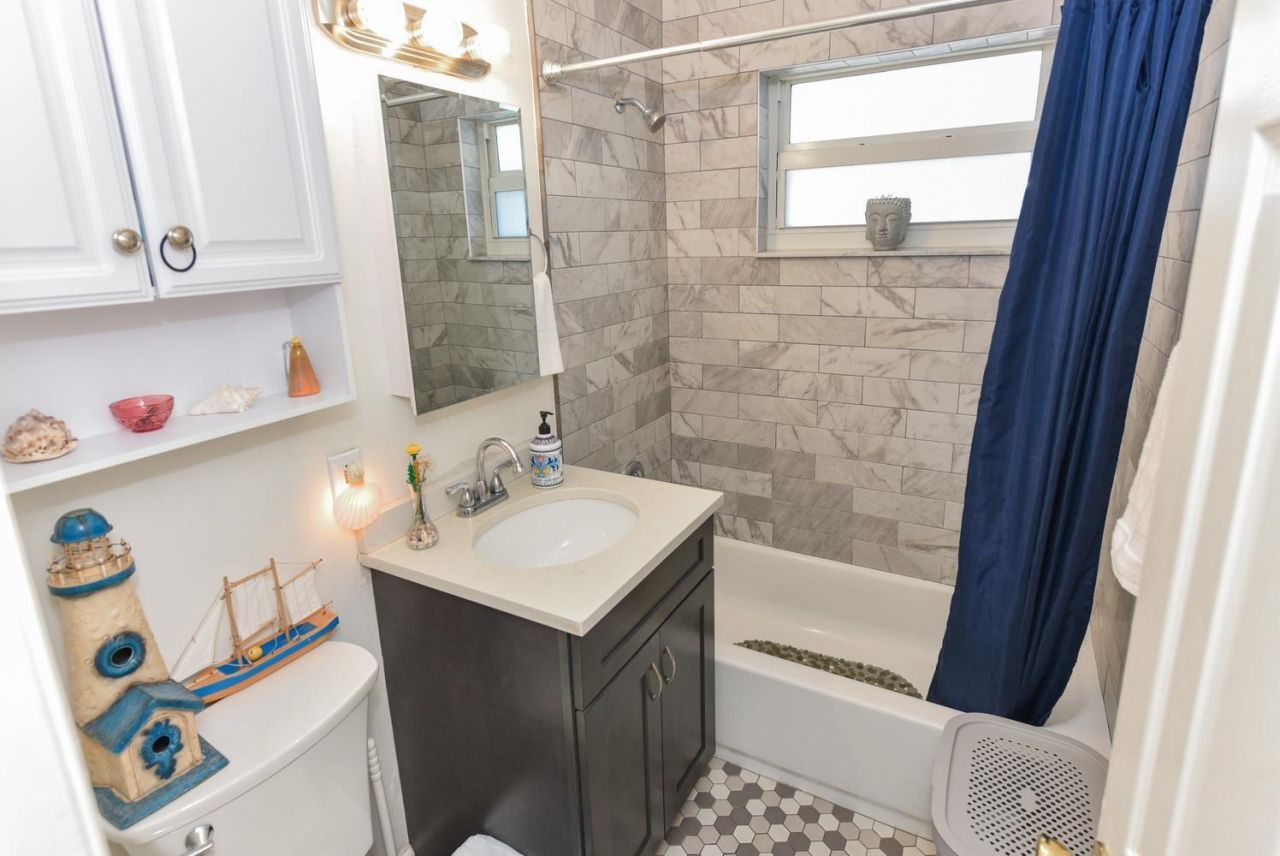 727 Bunker Road, West Palm Beach, FL 33405 Photo