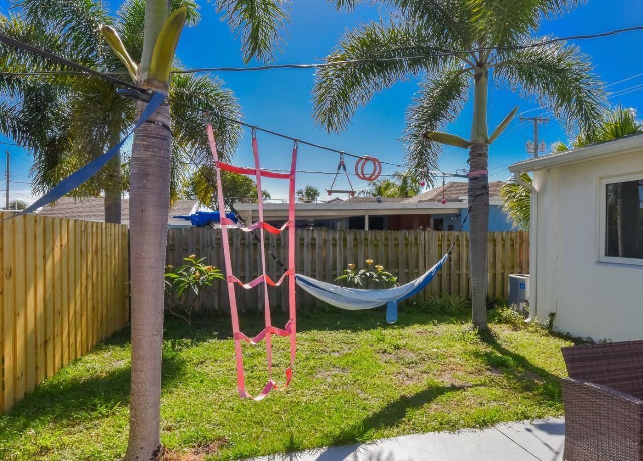 727 Bunker Road, West Palm Beach, FL 33405 Photo