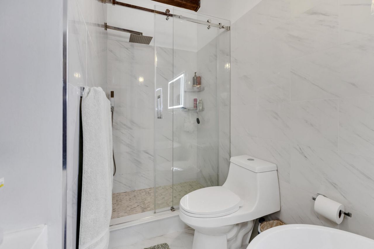 720 E Coco Plum Circle, Unit 5, Plantation, FL 33324 Photo