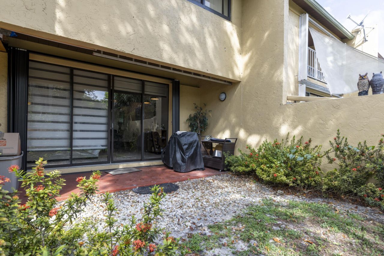 720 E Coco Plum Circle, Unit 5, Plantation, FL 33324 Photo