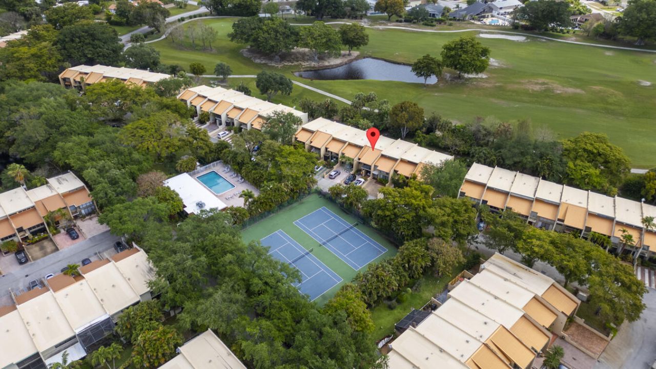 720 E Coco Plum Circle, Unit 5, Plantation, FL 33324 Photo