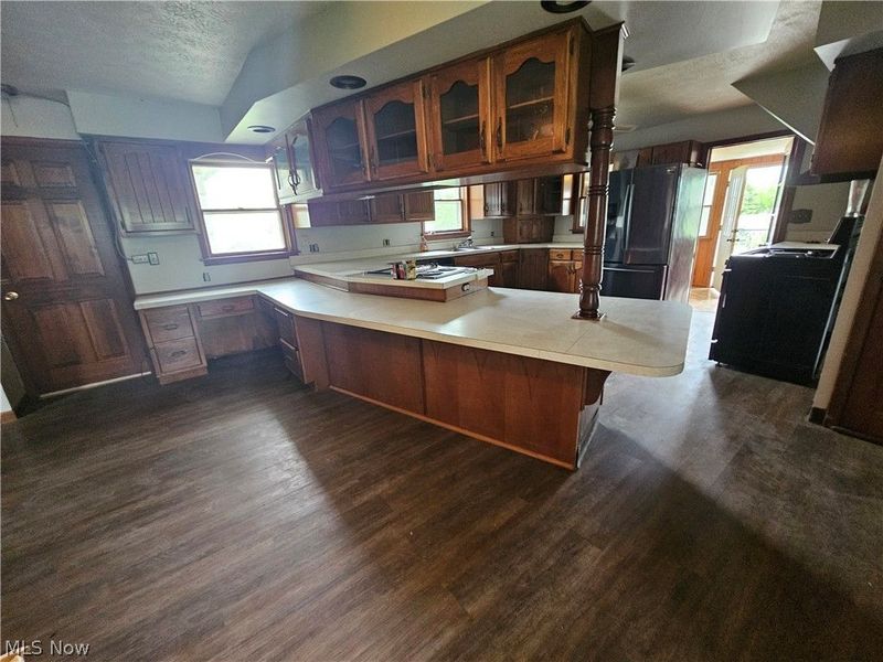 8212 White Road, Burbank, OH 44214 Photo 5