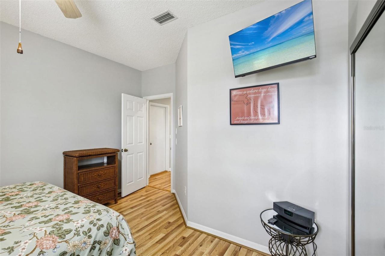 667 Crossfield Circle, Unit 1, Venice, FL 34293 Photo