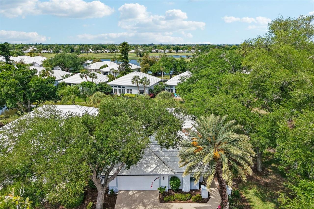 667 Crossfield Circle, Unit 1, Venice, FL 34293 Photo