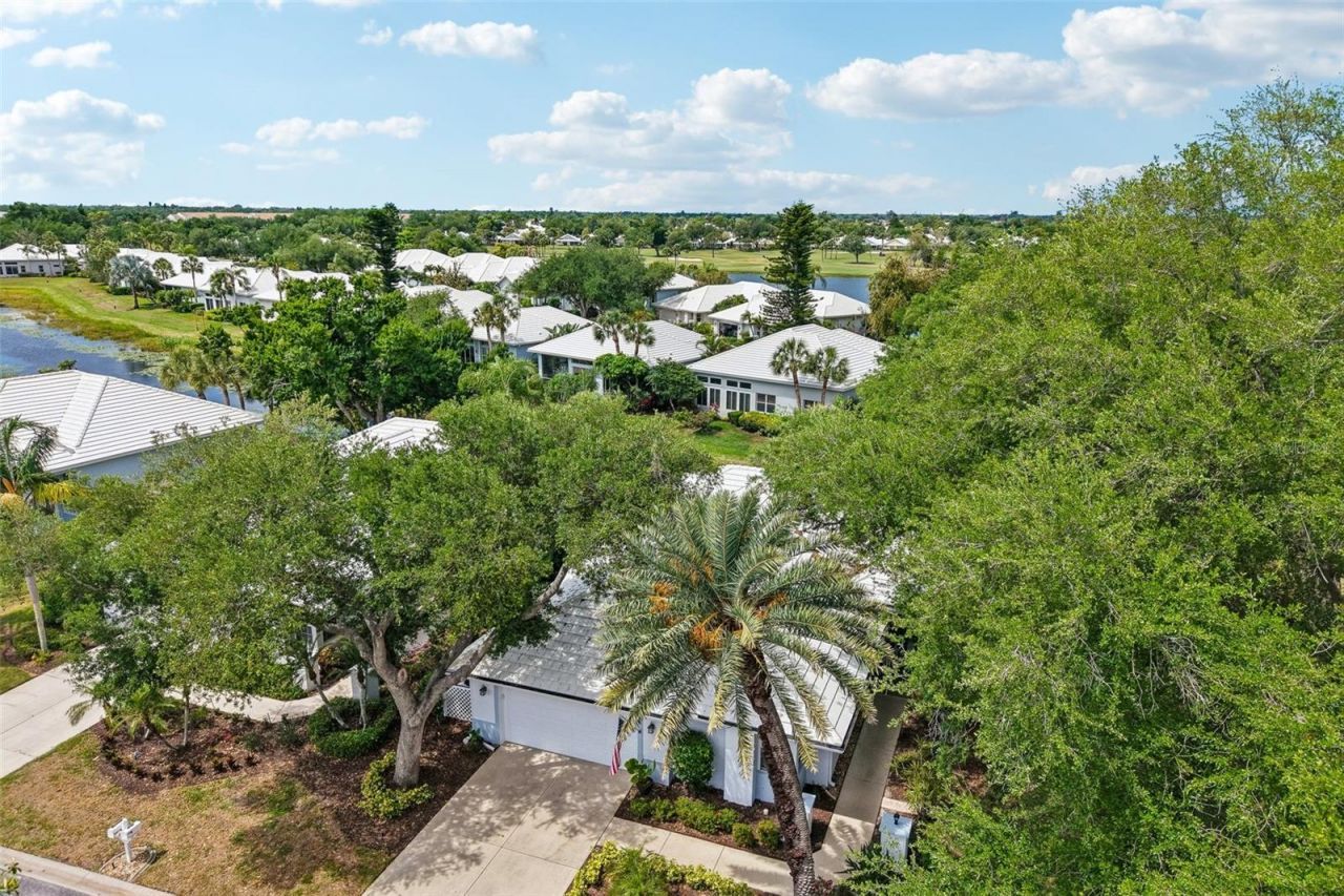 667 Crossfield Circle, Unit 1, Venice, FL 34293 Photo