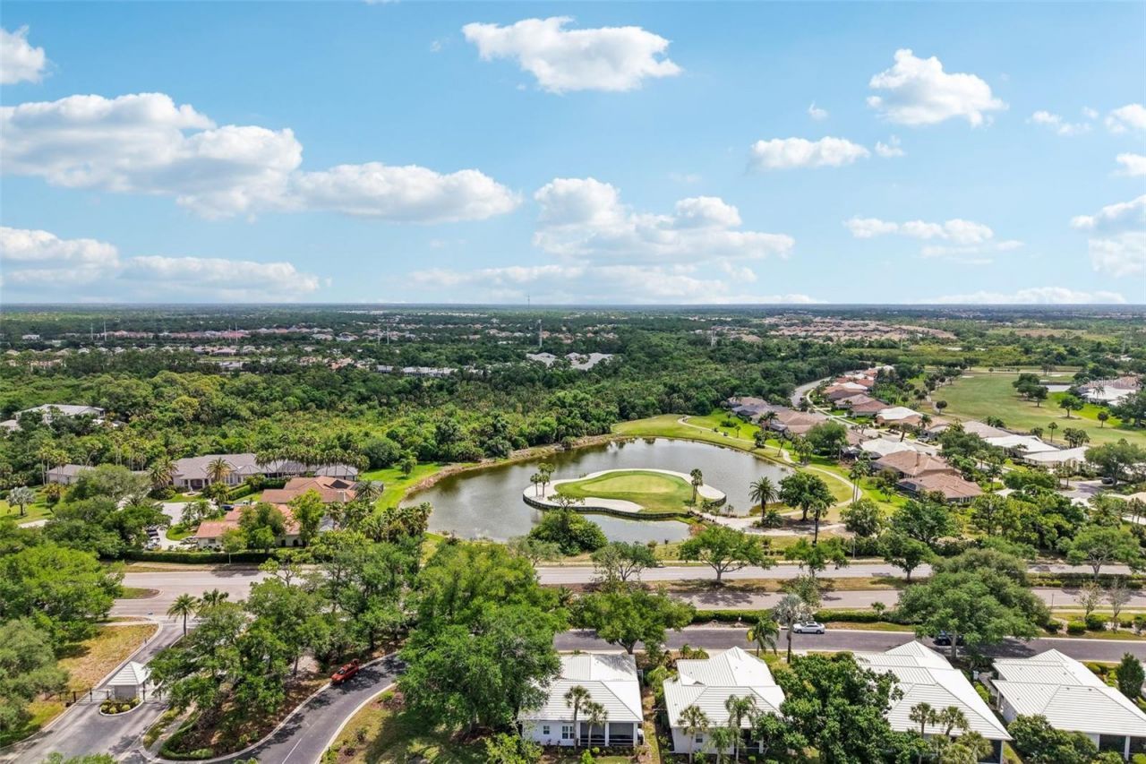 667 Crossfield Circle, Unit 1, Venice, FL 34293 Photo