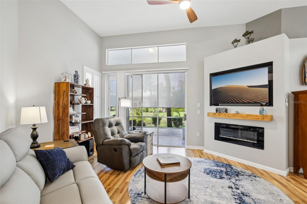 667 Crossfield Circle, Unit 1, Venice, FL 34293 Photo