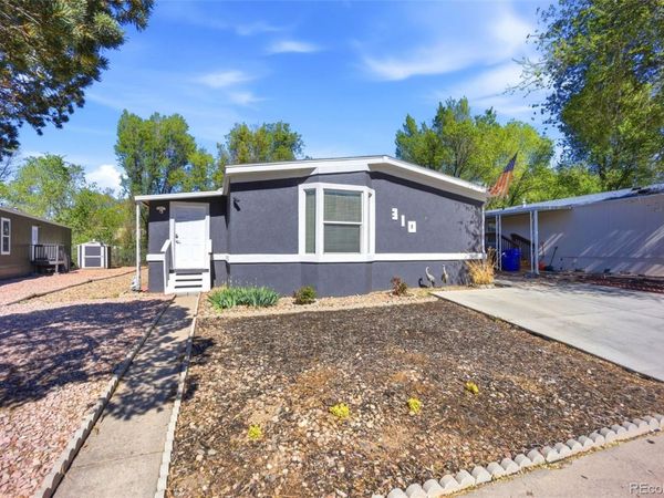 1095 Western Drive Drive, Colorado Springs, CO 80915