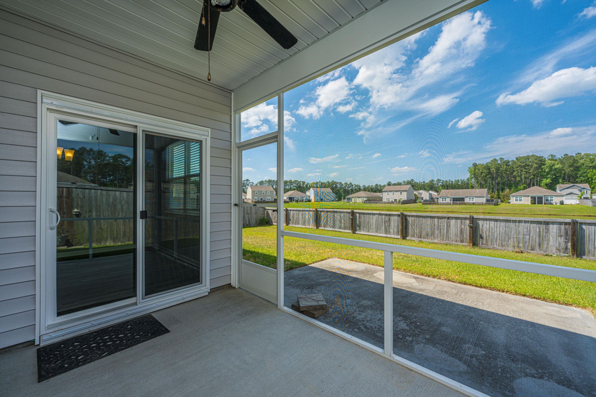 595 Wayton Circle Photo 28