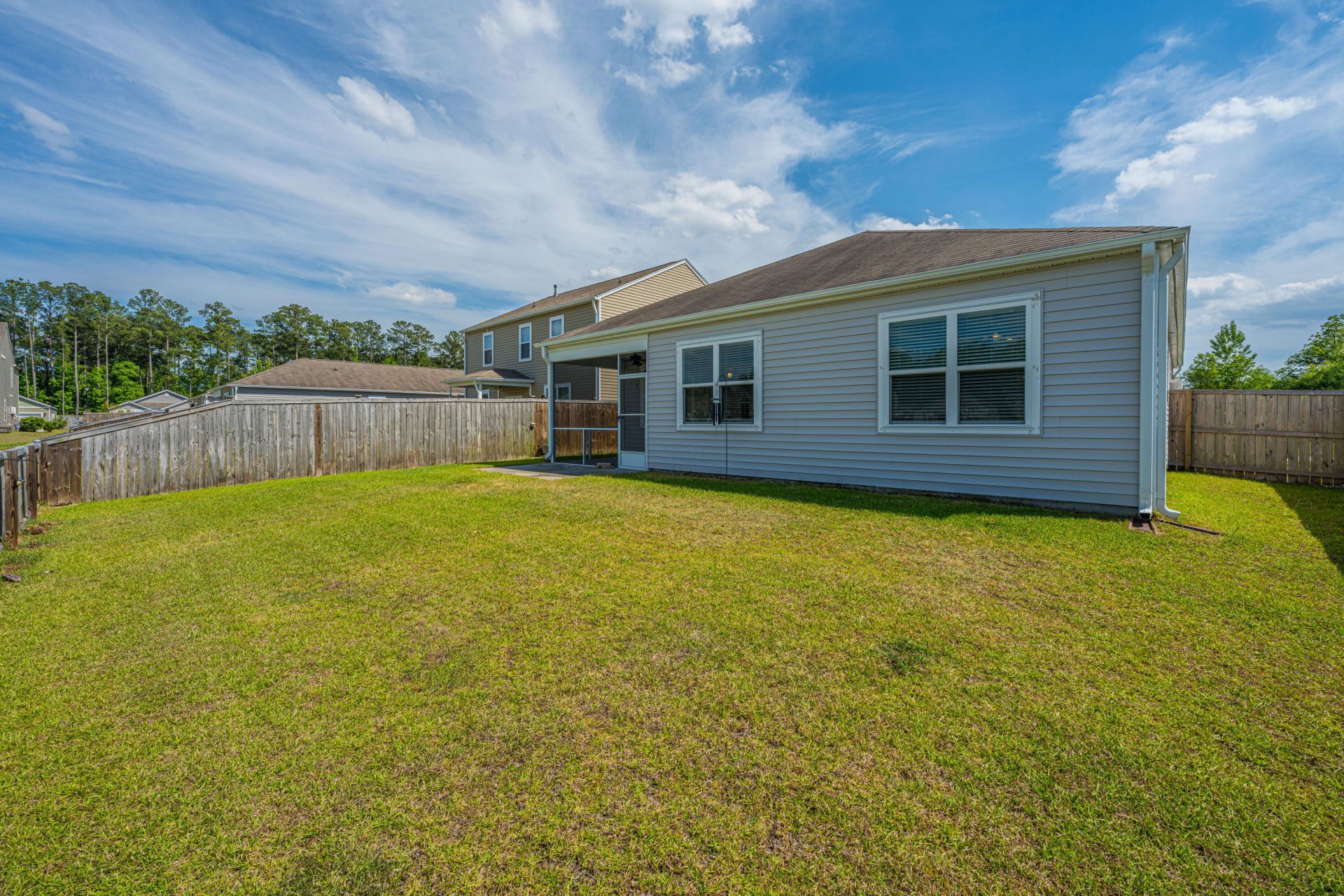 595 Wayton Circle Photo 30